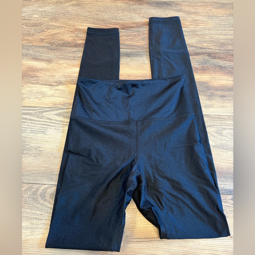 Black Athleta Elation Shine Tight Leggings size women’s XS tall